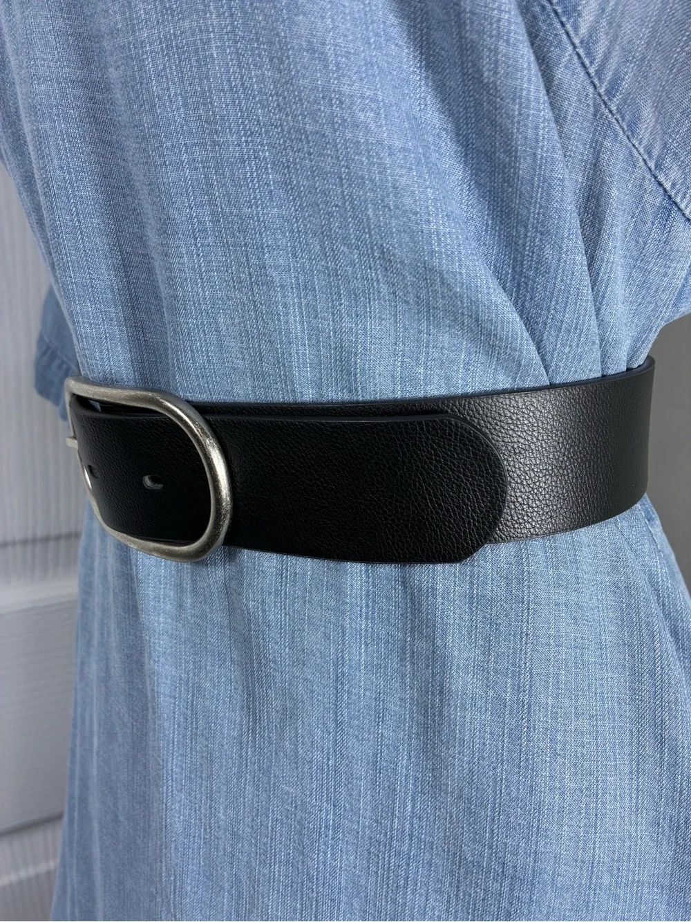 Women's belt unbranded reversible 36